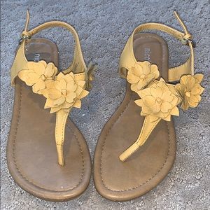 Yellow flower Sandals